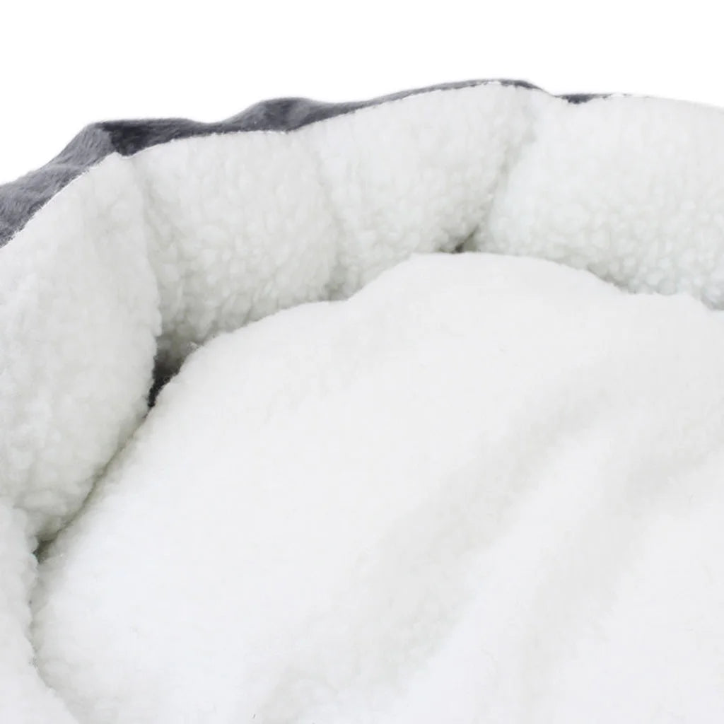 Cozy Calming Dog Bed for Small Dogs and Cats, Anti-Anxiety, Non-Slip, Machine Washable, Ideal for Indoor and Outdoor Use
